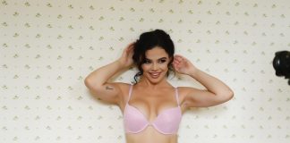 Behind The Scenes: Tink Is Your Girl Next Door – 6:49 Mins HD Video