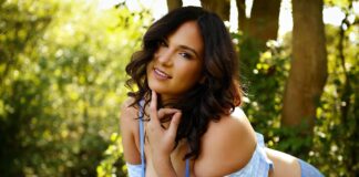 Ali Harper is Hot and Bothered – 11:21 Mins HD Video